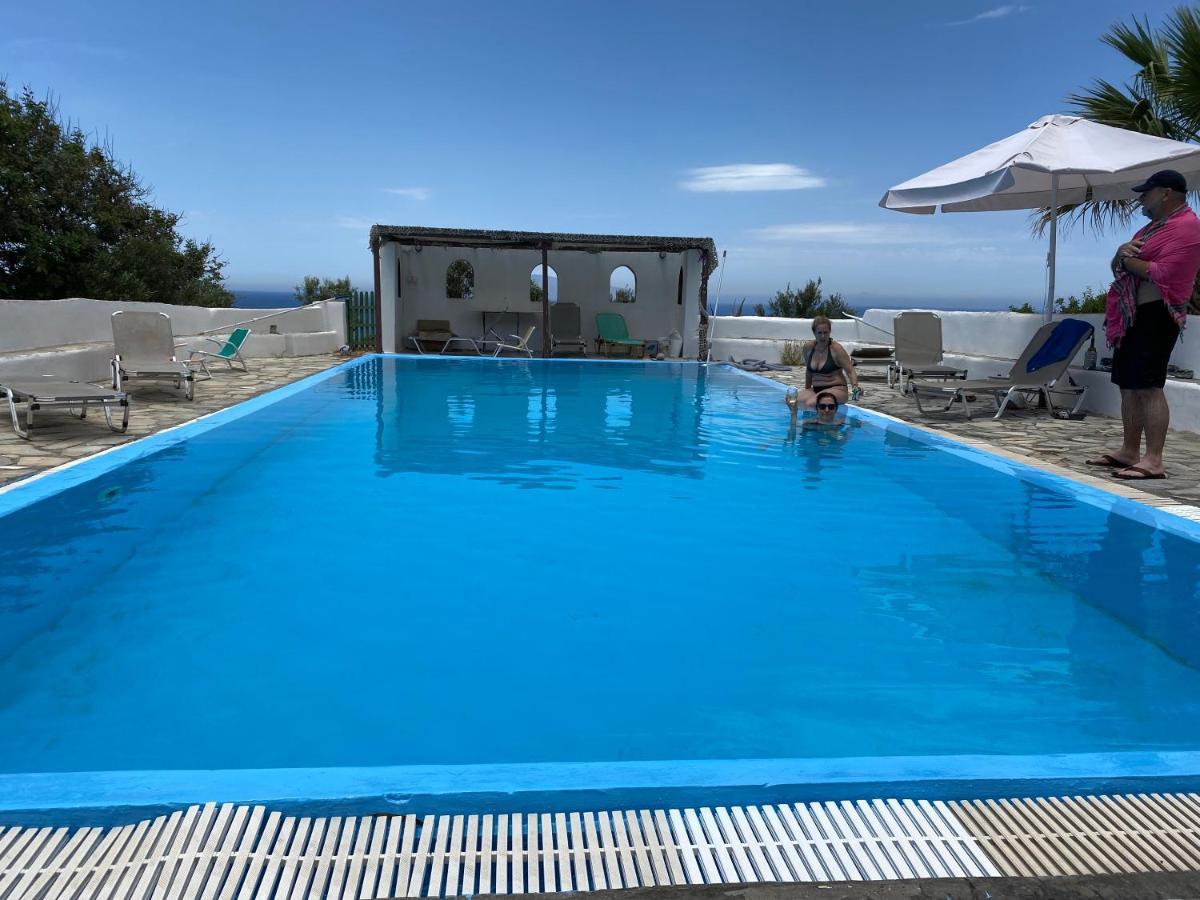Siskosplace Koloumpos Bagian luar foto