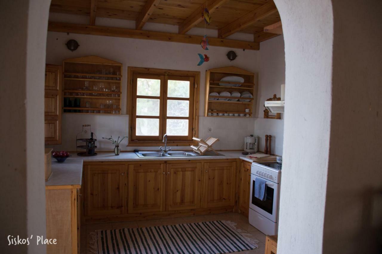 Siskosplace Koloumpos Bagian luar foto