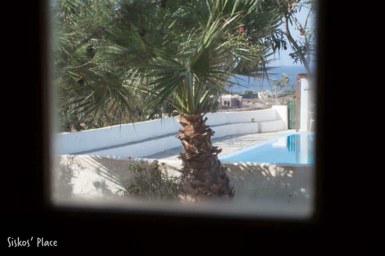 Siskosplace Koloumpos Bagian luar foto